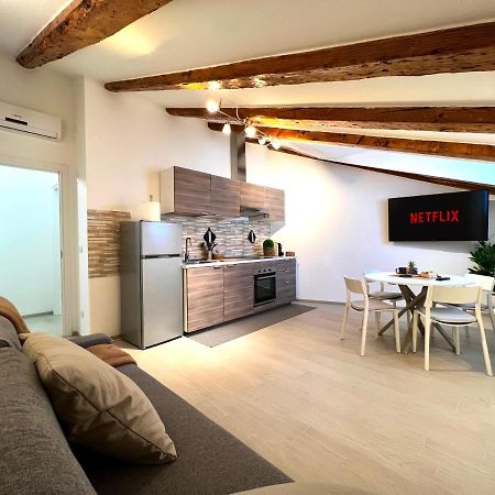 Perfect Stay Apartments トリエステ エクステリア 写真